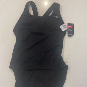 TYR Women’s  40 swimsuit